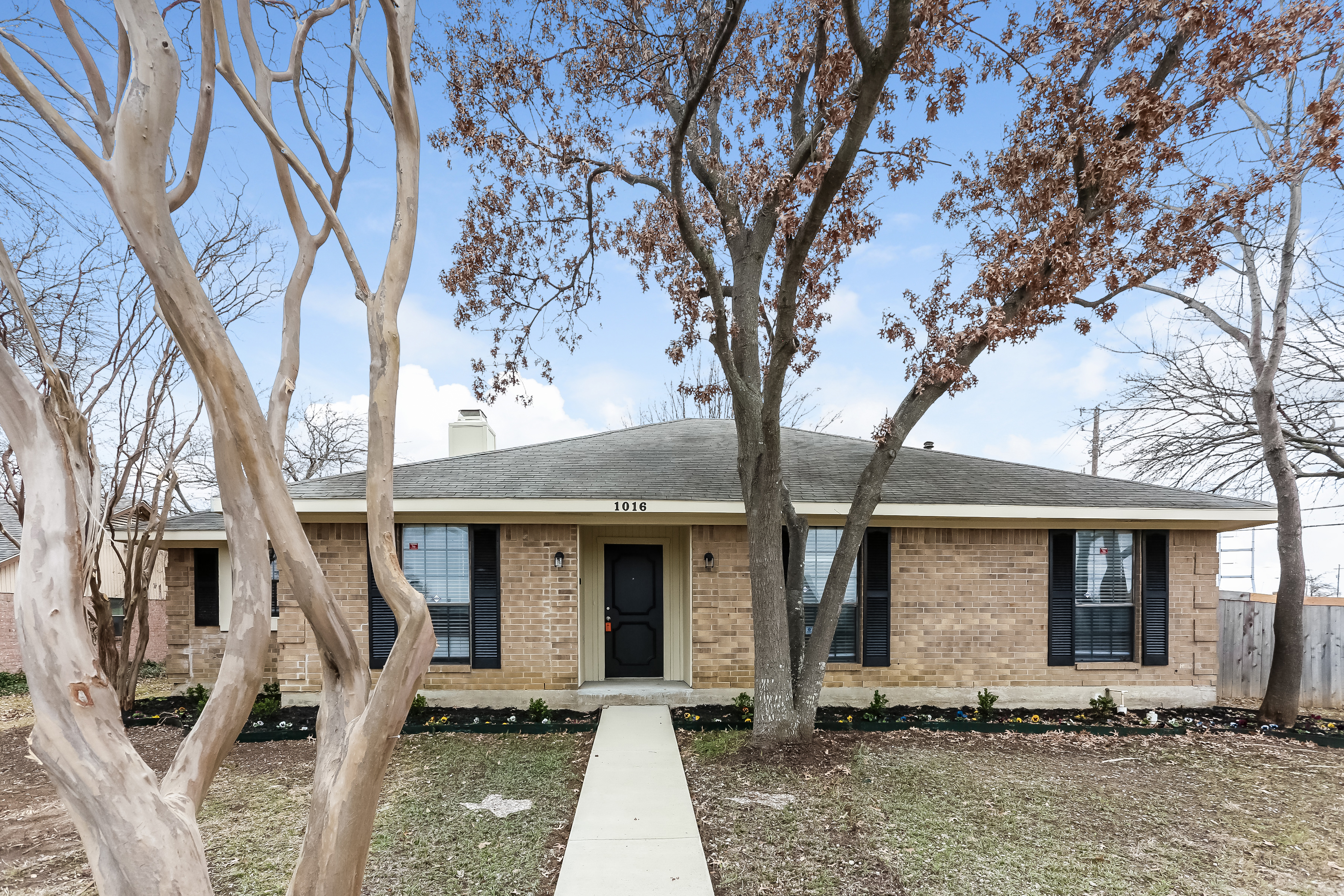 1016 Placid Dr Mesquite, TX 75150